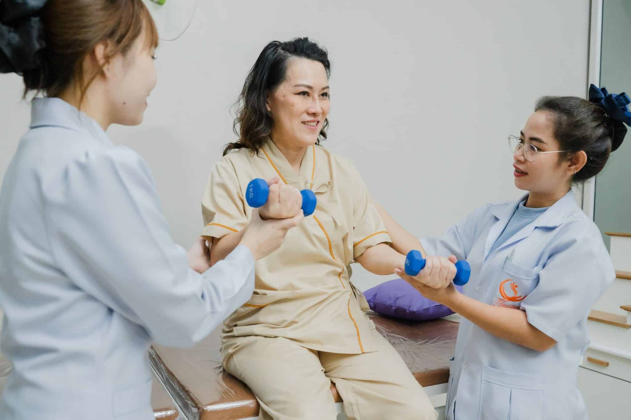 Baan Lalisa Nursing Home Ngam Wong Wan Branch