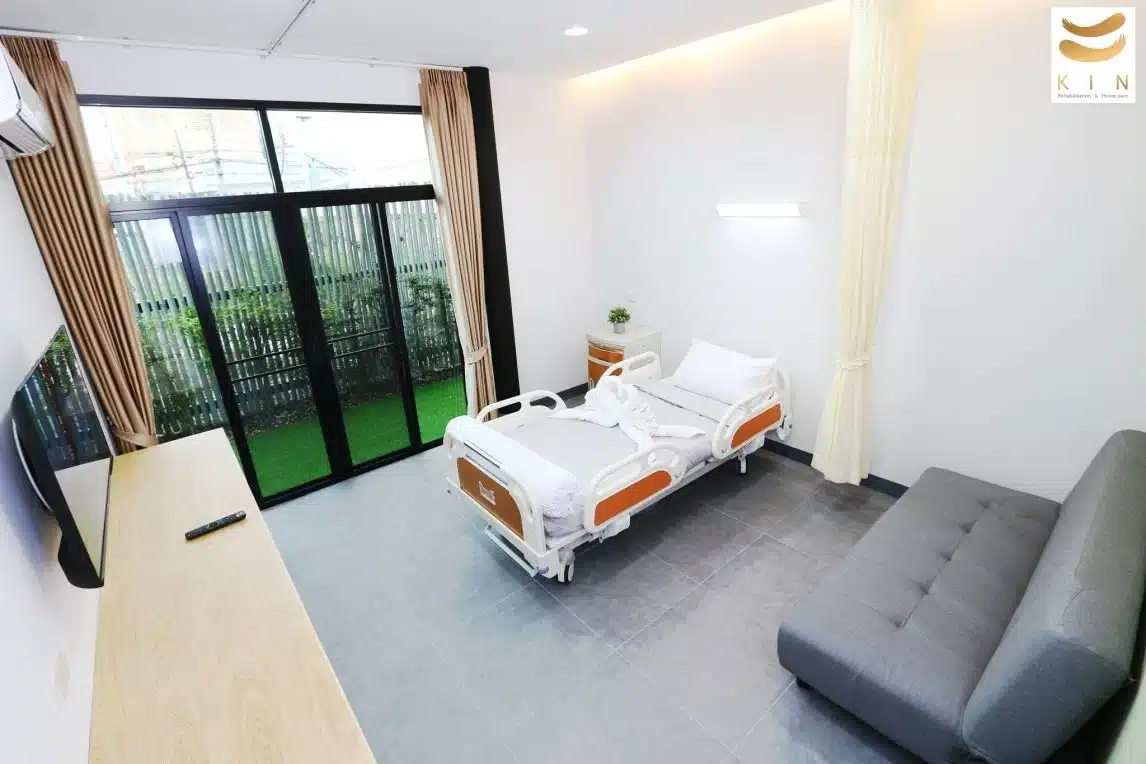 KIN Nursing Home Lat Phrao 71 Branch